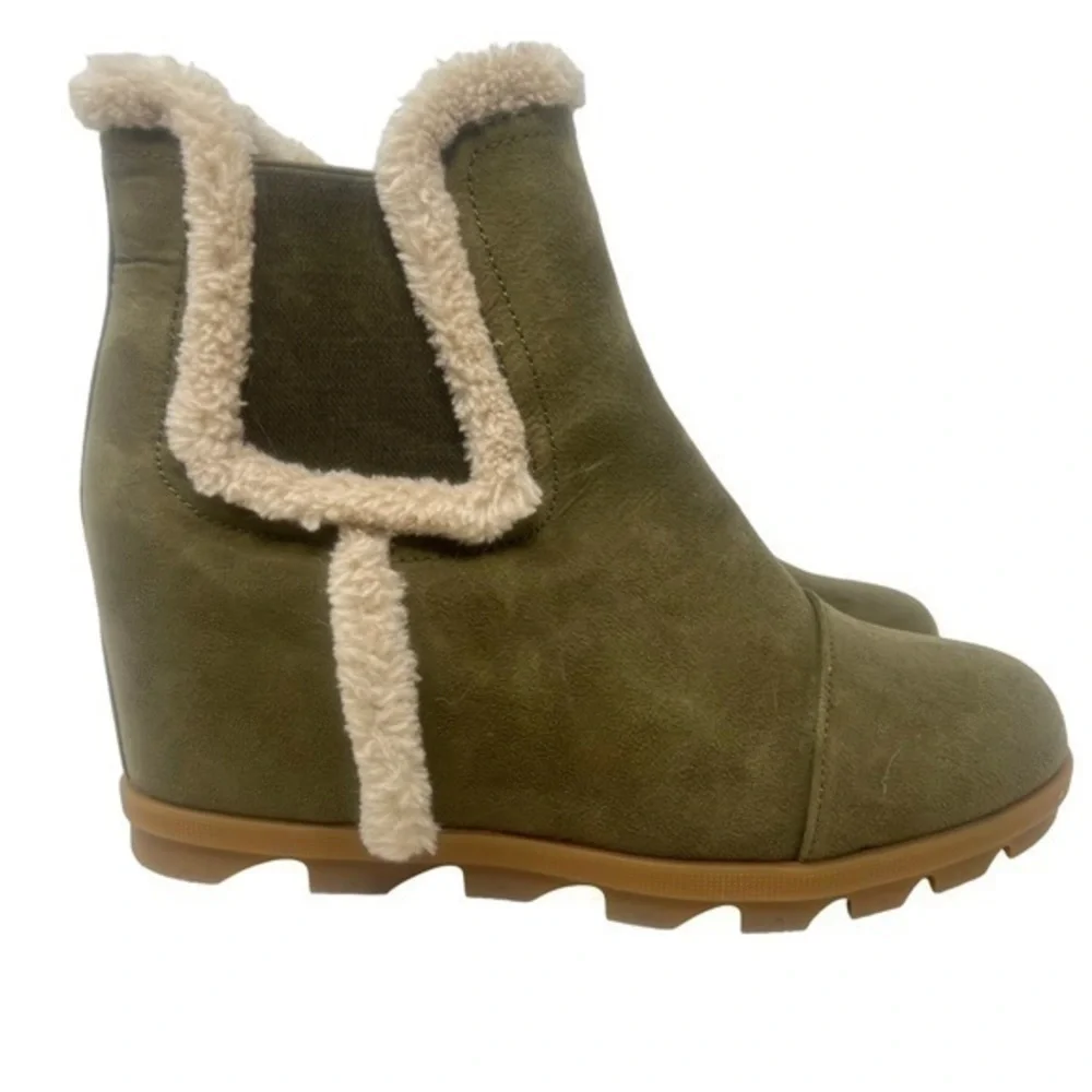 SUGAR Wedge Boots - Picture 3 of 11